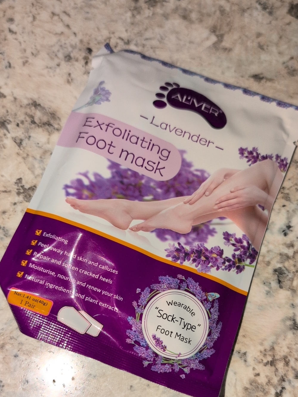 ❤️‍🔥10/$10❤️‍🔥 NEW ♡ Lavender Exfoliating Foot Mask